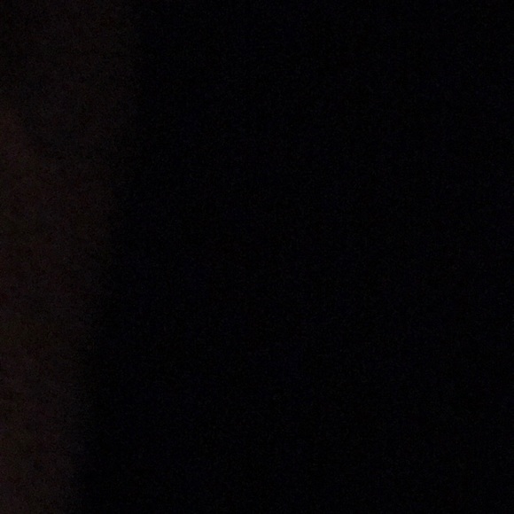 Meet your Posher, Iris - Picture 1 of 1